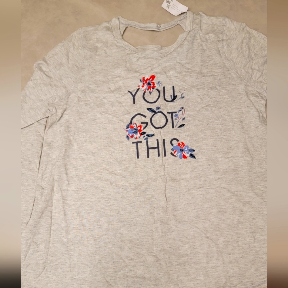 Long sleeve t-shirt for women's.